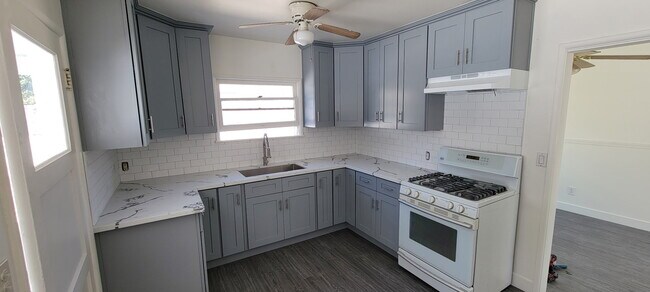 Foto del edificio - 610 Clay St