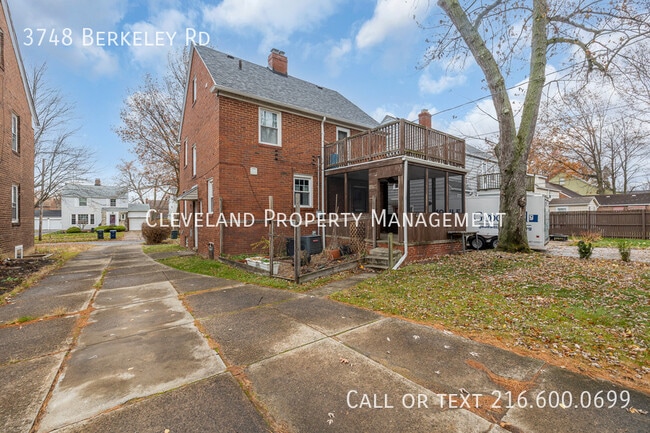 Foto del edificio - 3748 Berkeley Rd