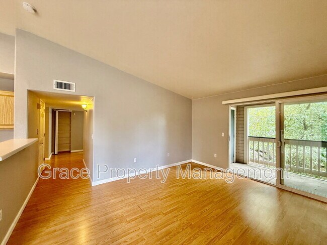 Photo - 1146 Opal St Apartment