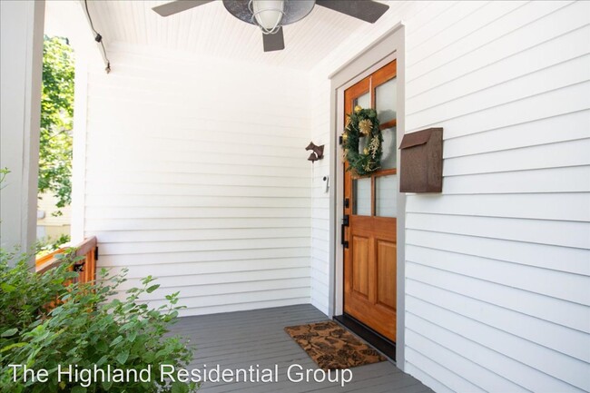 Building Photo - 3 br, 2 bath House - 733 United Avenue, SE