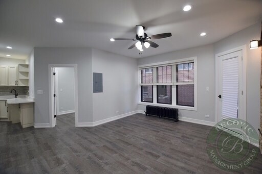 Foto del edificio - 6109 N Winthrop Ave