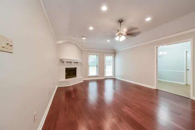 Building Photo - 7585 Shelby Cross Cir