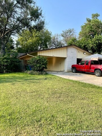 Primary Photo - 520 Southtrail Dr