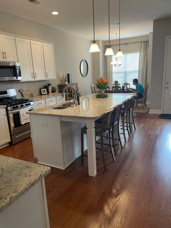 Building Photo - 3094 Flowing Creek Dr