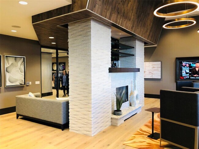 Foto del edificio - 6633 John Hickman Pkwy