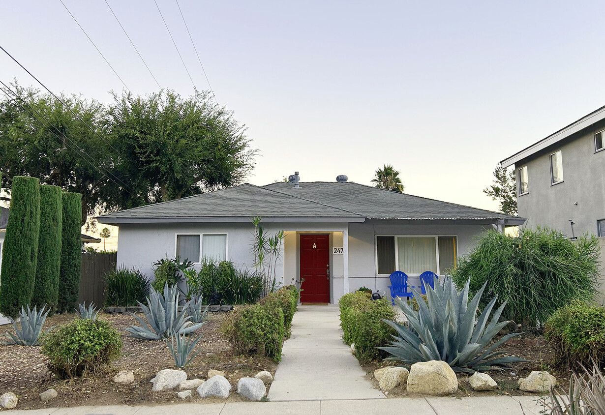 Front of house - 2474 New York Dr
