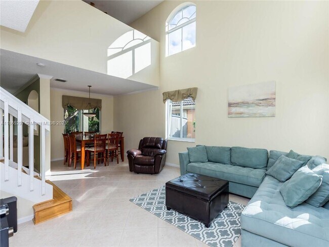 Foto del edificio - 5119 Heron Ct