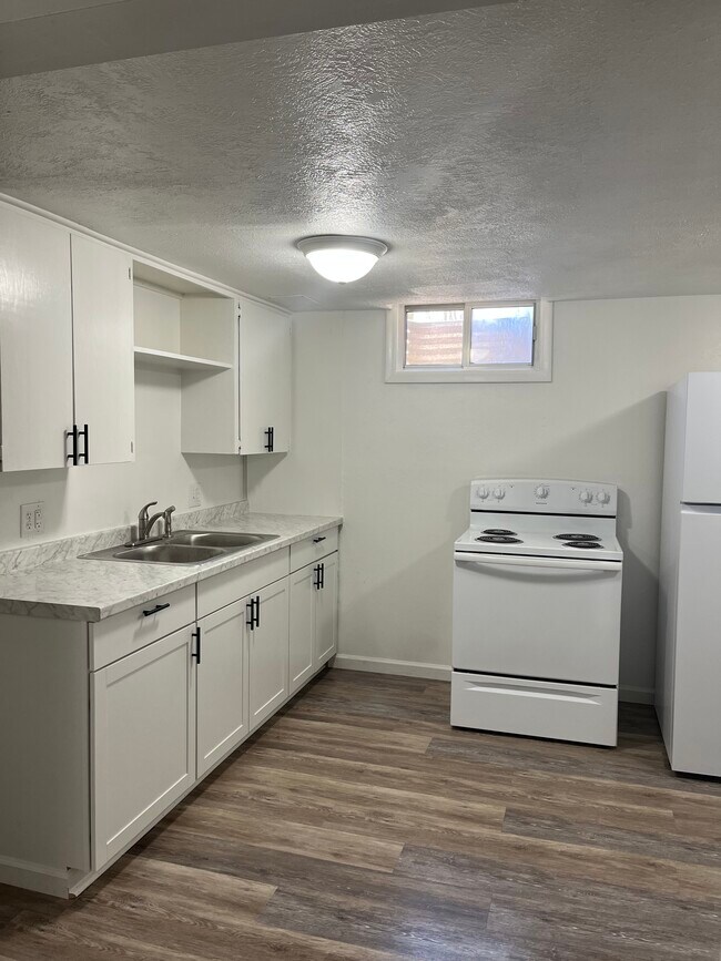 248 E Osbourne St, Ririe, ID 83443 Apartments in Ririe, ID