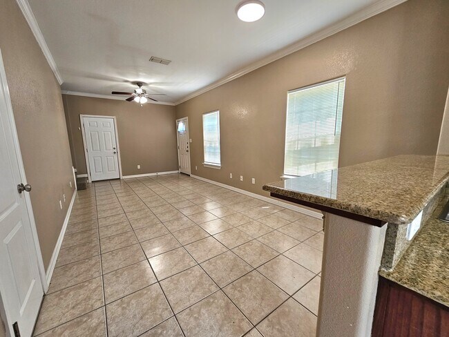 Foto del edificio - 3013 Treasure Haven Dr