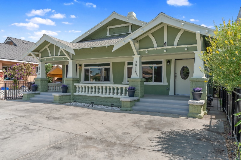 Photo - 3918 Dalton Ave (Los Angeles, CA)