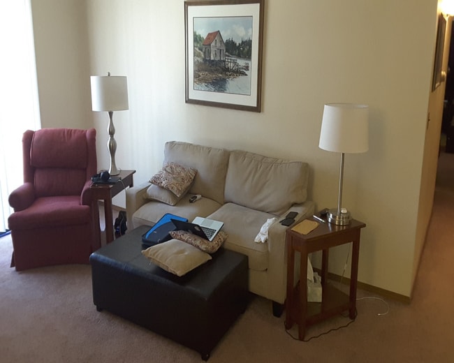 Building Photo - Charming 2BR/2BA Condo Near Lowry - AVAIL ...