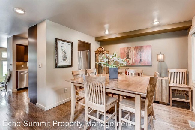 Foto del edificio - 3 br, 2 bath House - 111 North Pearl Street