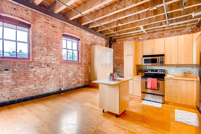 Albers Mill Lofts apartments — community photo - Albers Mill Lofts
