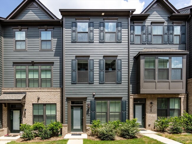 Foto del edificio - 413 Spearfield Ln