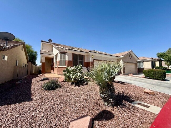 Foto del edificio - Charming Single-Story Townhome in Gated Southwest Community