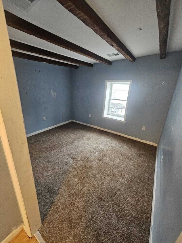 Foto principal - 219 N Lawrence St