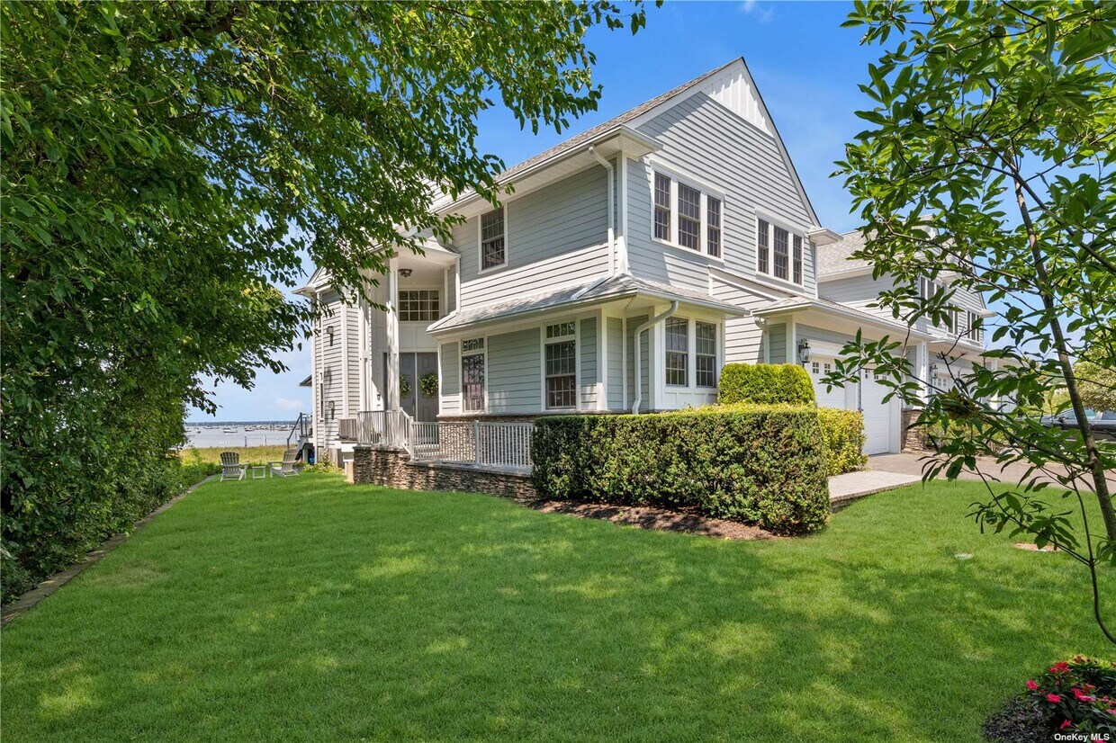 1 Sea Isle Landing, Glen Cove, NY 11542 Townhome Rentals in Glen Cove NY