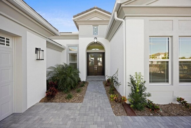 Foto del edificio - 5741 Beechnut Dr