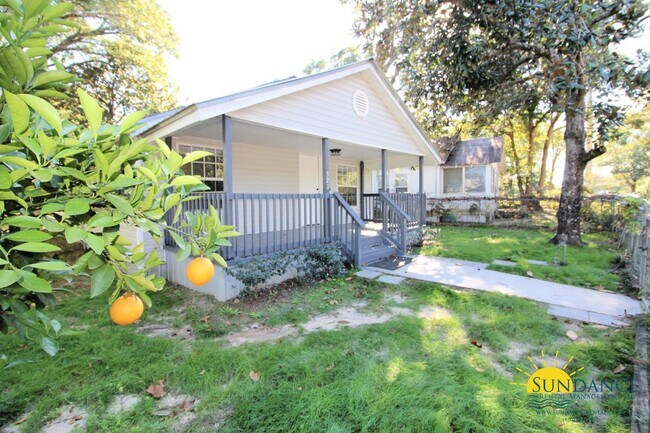 Foto del edificio - Great 3 Bedroom Home in Crestview!