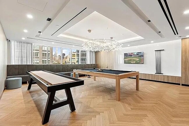 Building Photo - 0 bedroom in Long Island City NY 11101