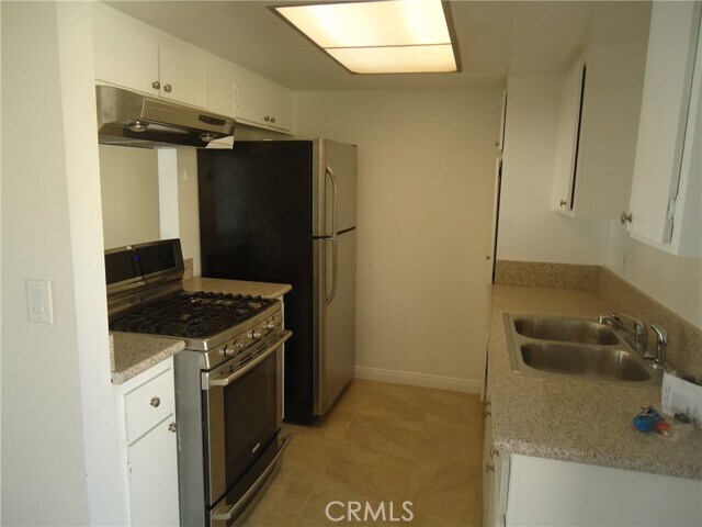 Building Photo - 17762 Paseo