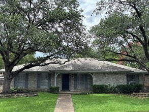 Building Photo - 7405 Alto Caro Dr