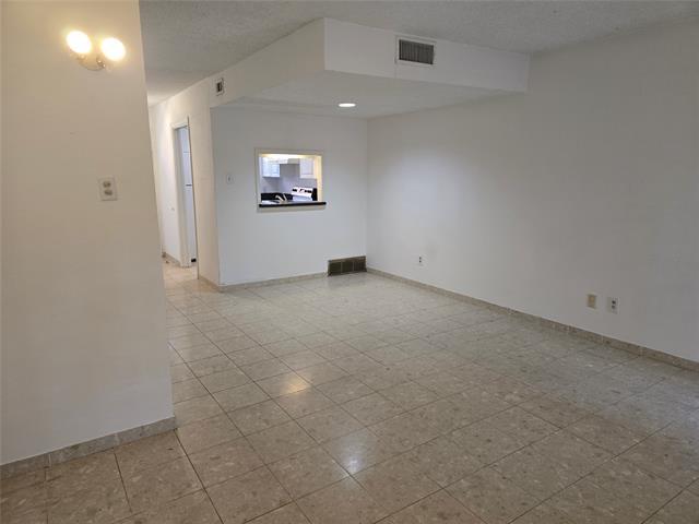 Foto del edificio - 1377 Roaring Springs Rd