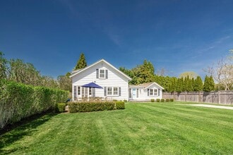 Building Photo - 109 Toylsome Ln