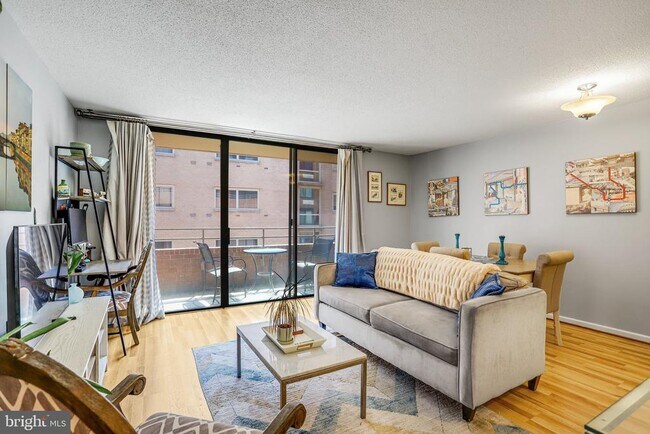 Foto del edificio - 2141 P St NW