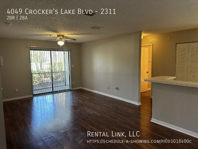 Foto del edificio - 4049 Crockers Lake Blvd