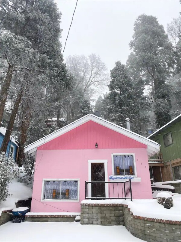 925 Fern Dr, Crestline, CA 92325 House Rental in Crestline, CA