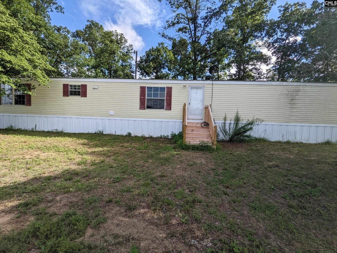 Primary Photo - 1629A Robinson Town Rd