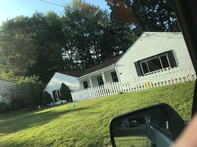 2842 Decamp Rd Youngstown, OH 44511 – photo 3
