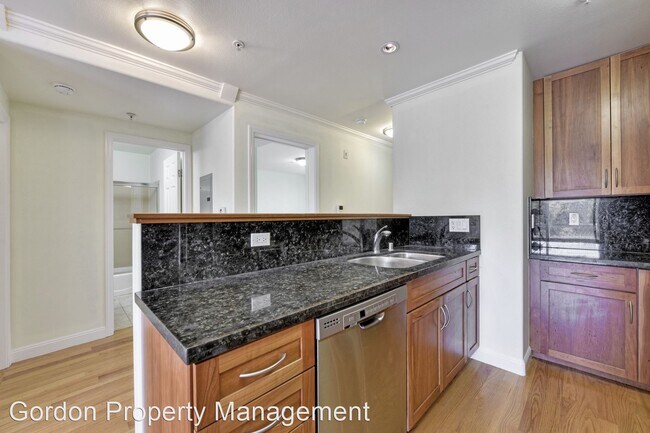 Foto del edificio - 2 br, 2 bath House - 565 Arguello Blvd Unit 2
