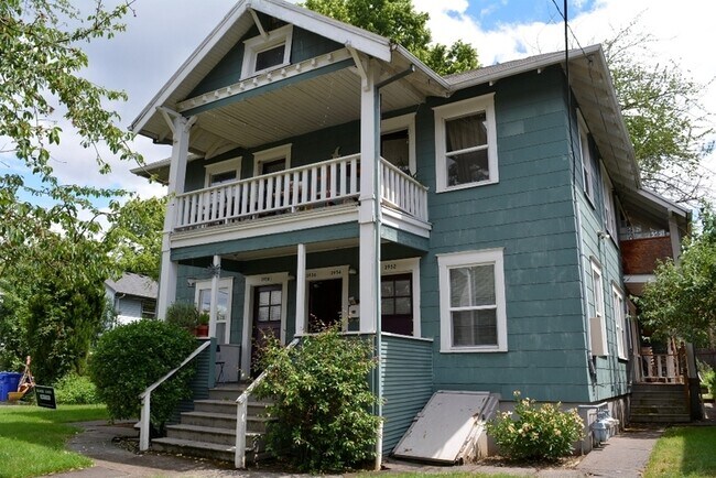 Photo - 3952 N Albina Ave Apartment