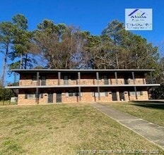 Building Photo - 4206 S Dowfield Dr