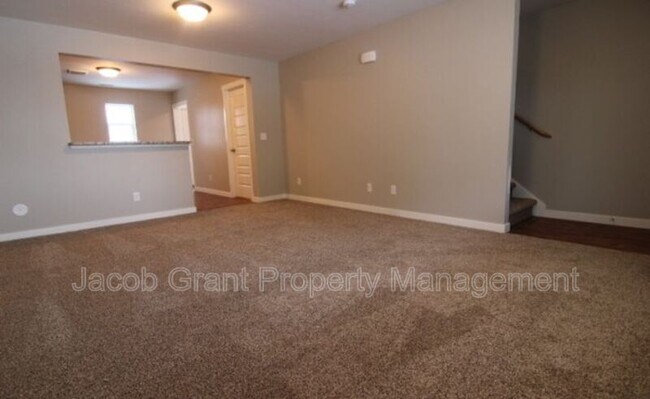 Building Photo - 103 Lincoln Dr