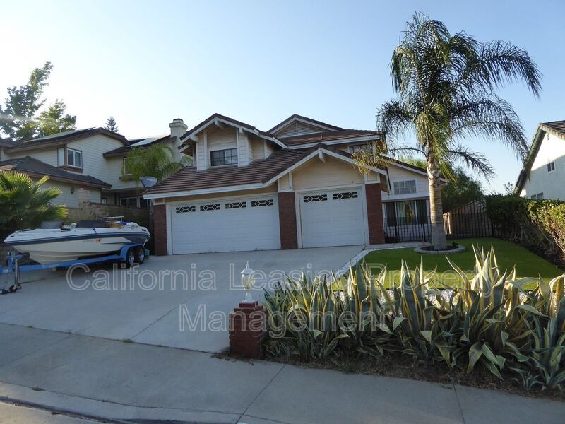 Foto principal - 28603 Heather Ln