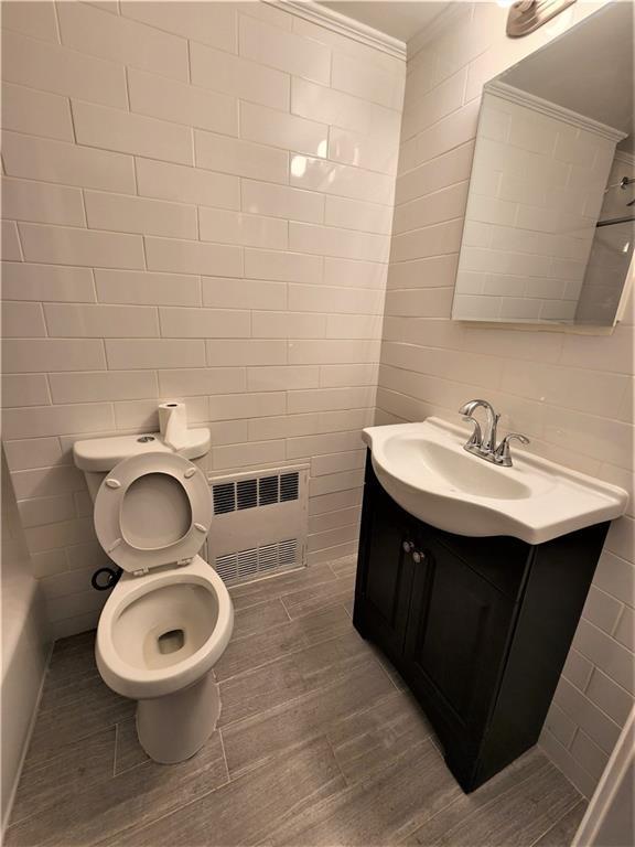 Foto del edificio - 668 E 85th St