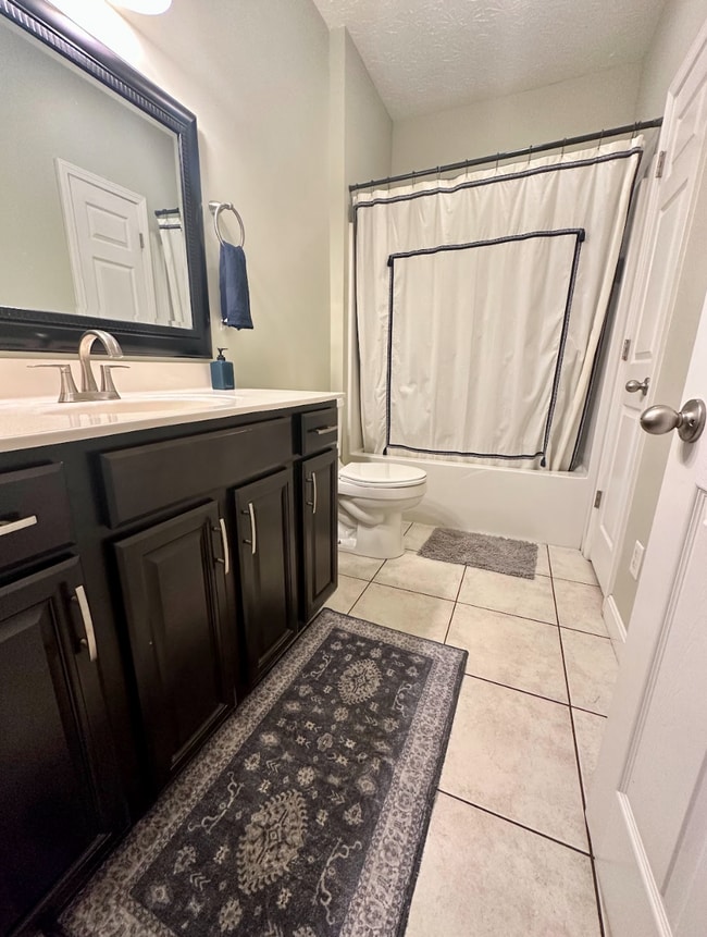 Foto del edificio - 2004 Utica Pike