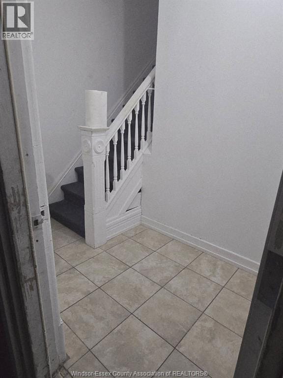 Building Photo - 6 Hazelton St