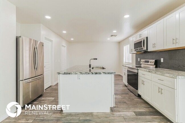 Foto del edificio - 8473 W Riley Rd