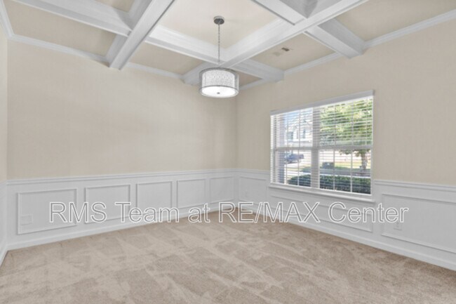Building Photo - 3379 Gardenside Walk SW