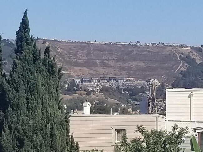 Foto del edificio - 1253 73rd Ave