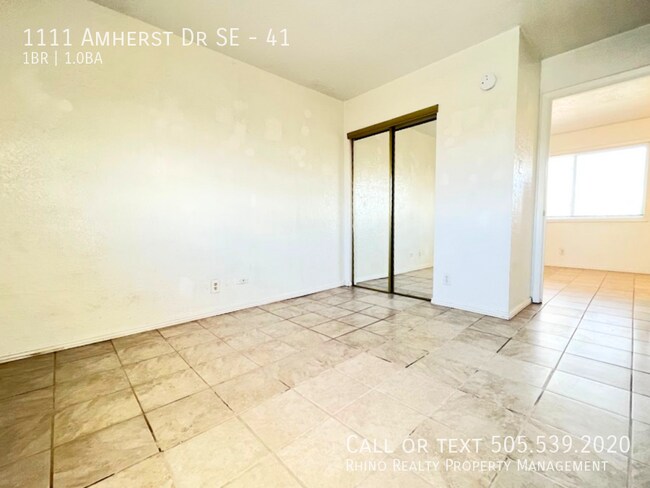 Foto del edificio - 1111 Amherst Dr SE