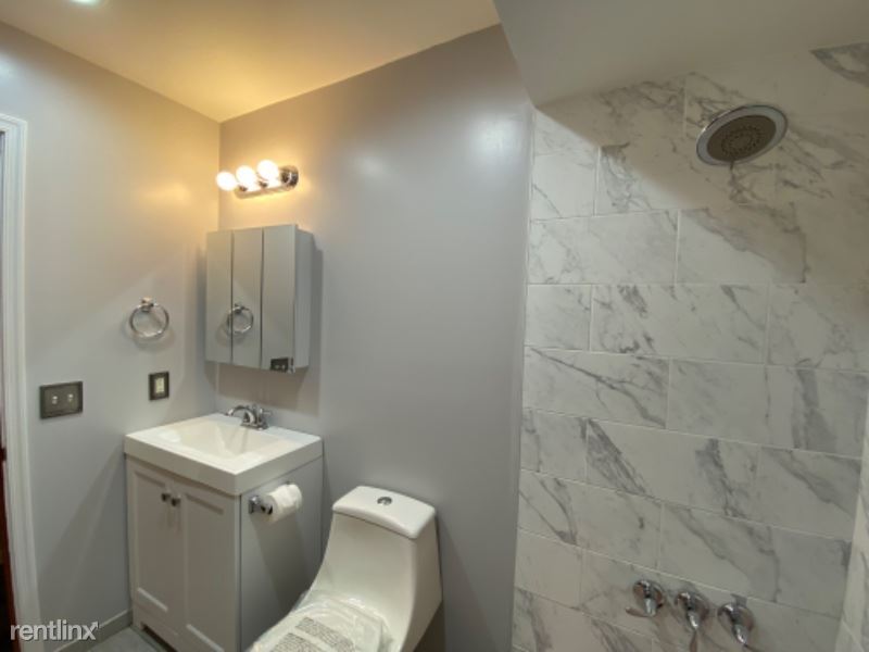 Primary Photo - 2 br, 1 bath Apartment - 82 W 24th St
