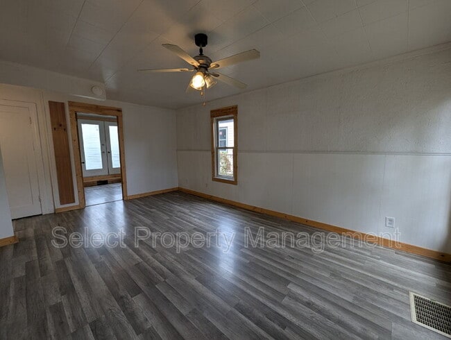 Foto del edificio - 2062 Pauline St