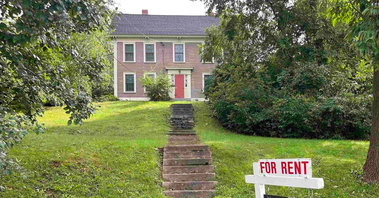 Primary Photo - 79 Whipple Rd