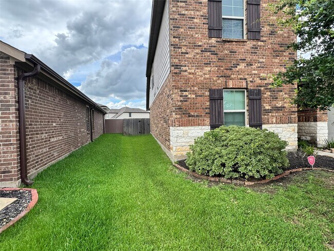Foto del edificio - 29606 Stanley Canyon Ln