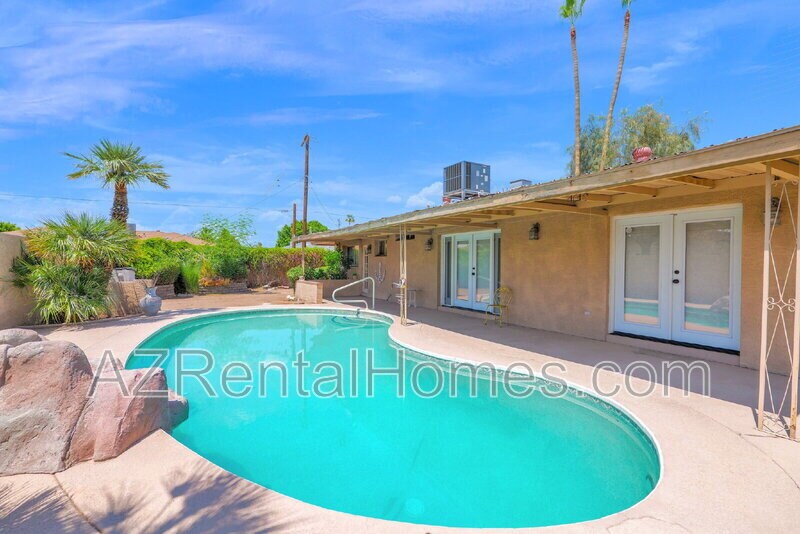 Foto principal - 3812 S Newberry Rd